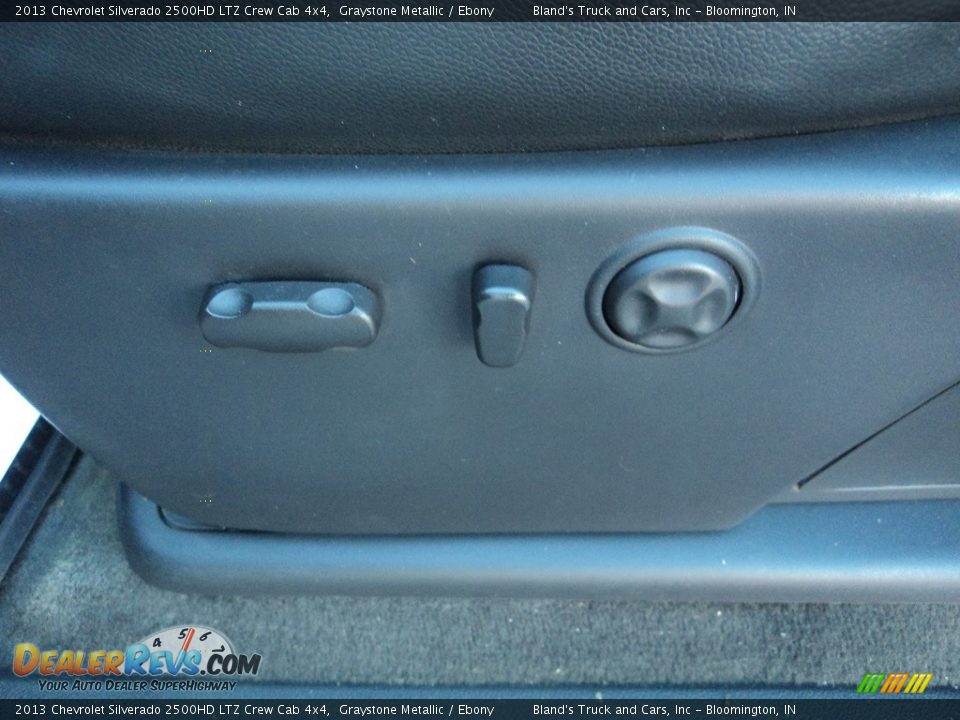 2013 Chevrolet Silverado 2500HD LTZ Crew Cab 4x4 Graystone Metallic / Ebony Photo #9