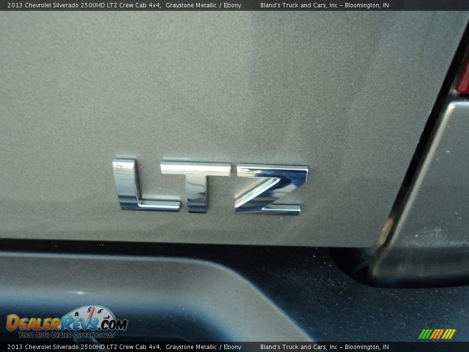 2013 Chevrolet Silverado 2500HD LTZ Crew Cab 4x4 Graystone Metallic / Ebony Photo #33