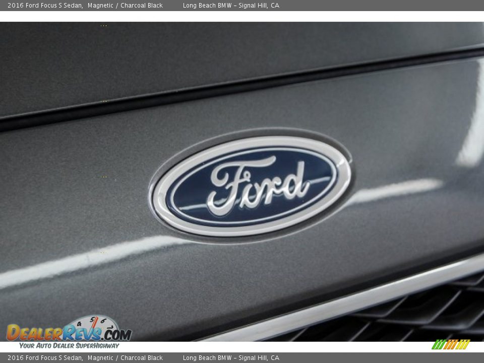 2016 Ford Focus S Sedan Magnetic / Charcoal Black Photo #31