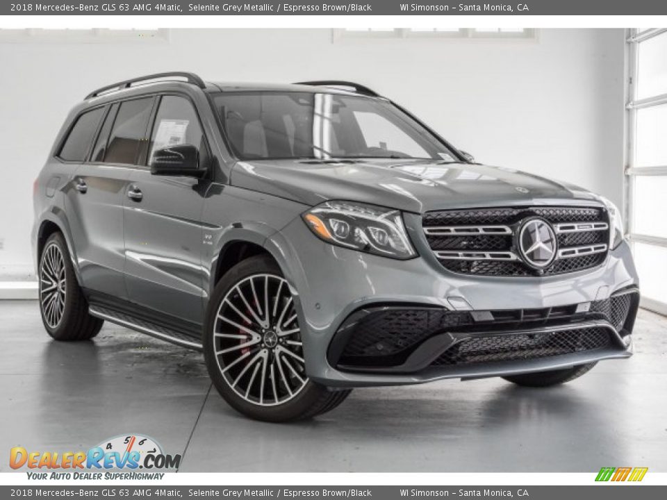 Front 3/4 View of 2018 Mercedes-Benz GLS 63 AMG 4Matic Photo #13