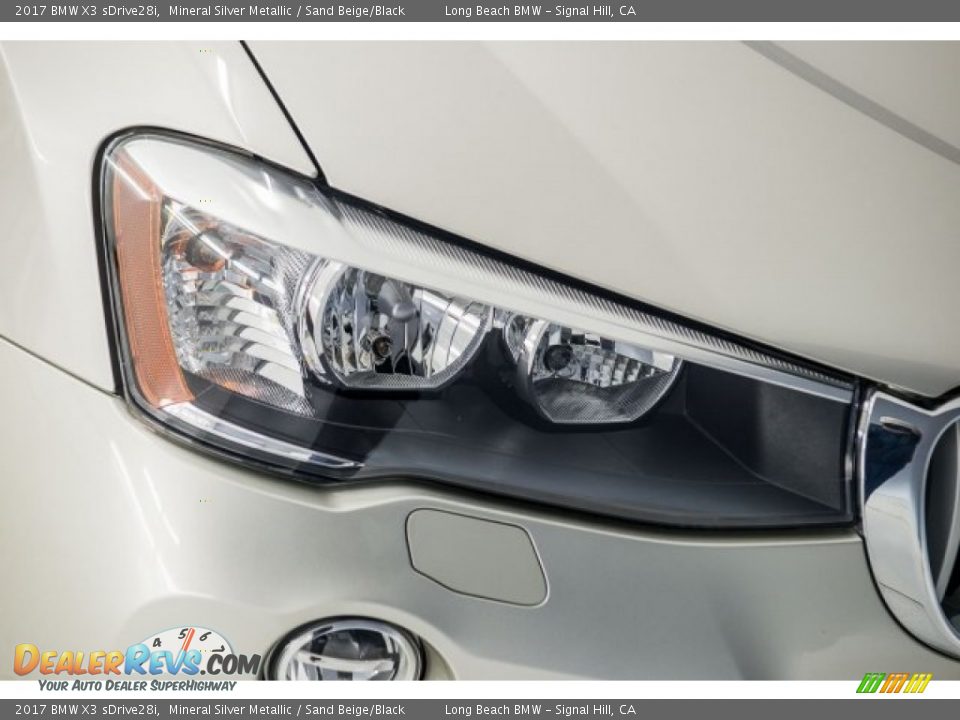 2017 BMW X3 sDrive28i Mineral Silver Metallic / Sand Beige/Black Photo #25