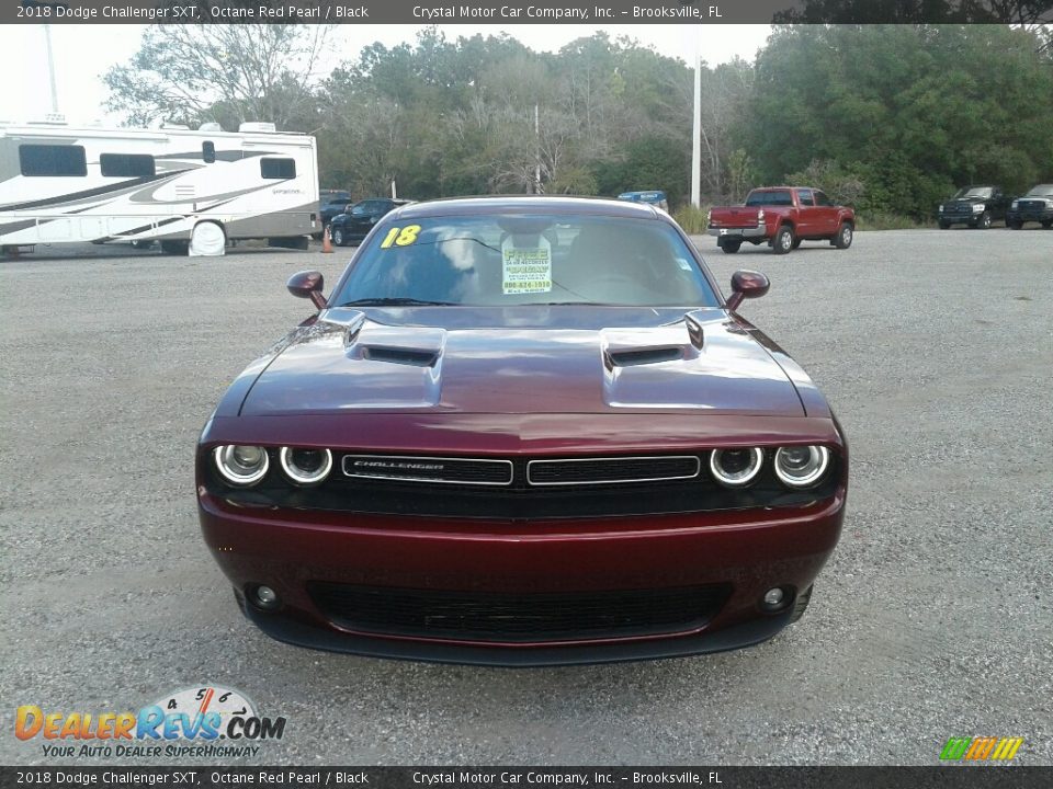 2018 Dodge Challenger SXT Octane Red Pearl / Black Photo #8