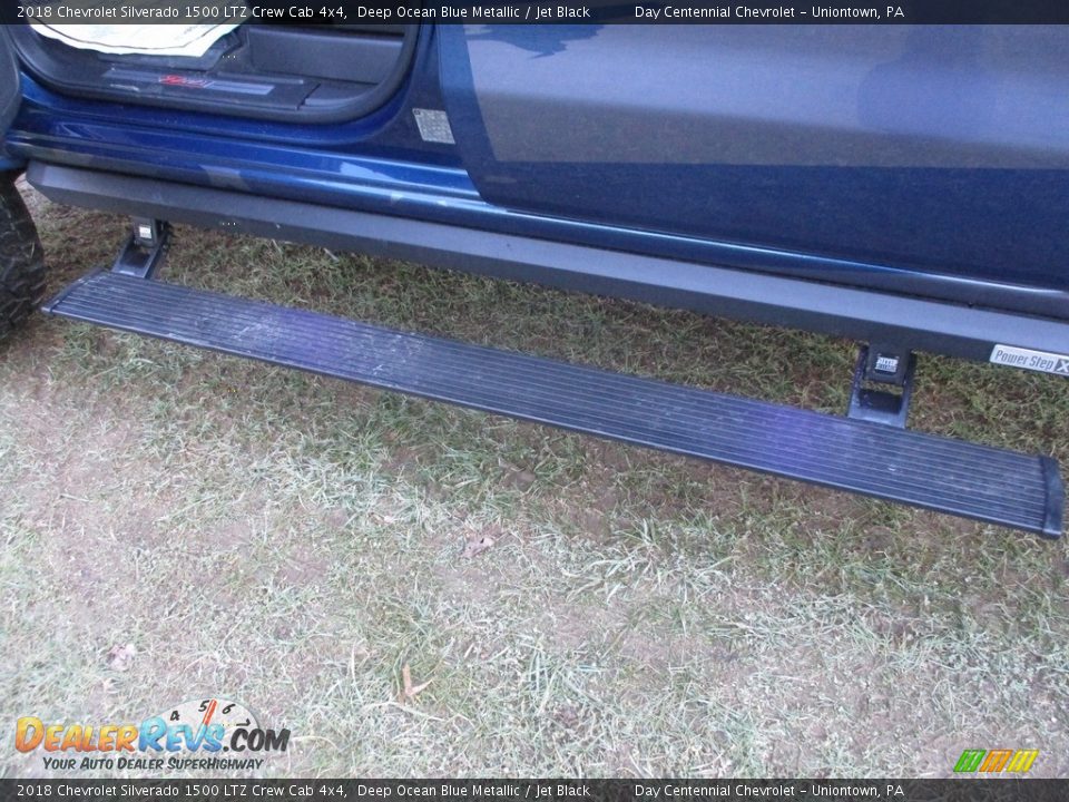 2018 Chevrolet Silverado 1500 LTZ Crew Cab 4x4 Deep Ocean Blue Metallic / Jet Black Photo #18