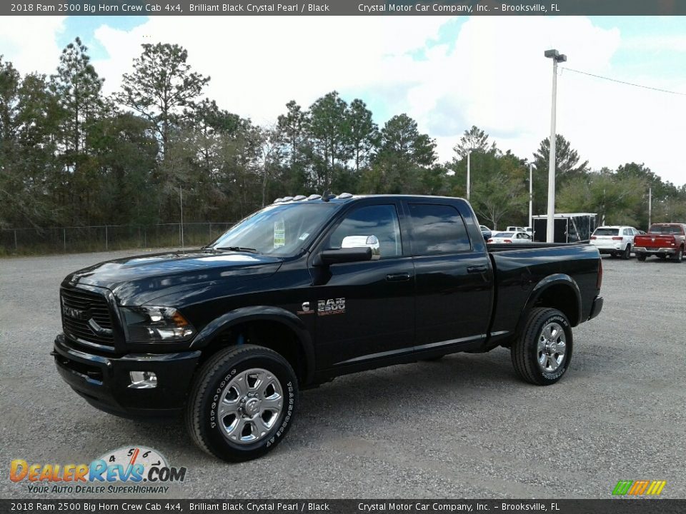 Front 3/4 View of 2018 Ram 2500 Big Horn Crew Cab 4x4 Photo #1