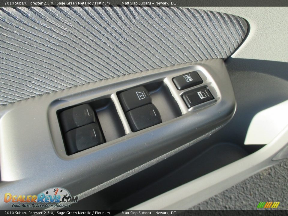 2010 Subaru Forester 2.5 X Sage Green Metallic / Platinum Photo #14