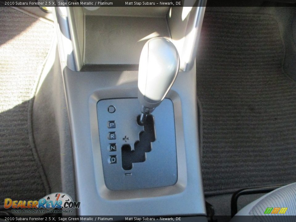 2010 Subaru Forester 2.5 X Sage Green Metallic / Platinum Photo #25