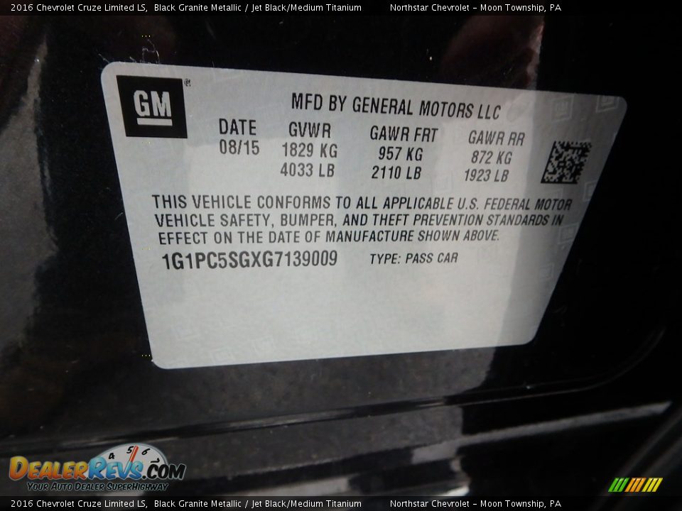 2016 Chevrolet Cruze Limited LS Black Granite Metallic / Jet Black/Medium Titanium Photo #29