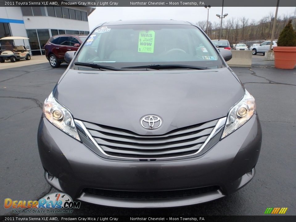 2011 Toyota Sienna XLE AWD Predawn Gray Mica / Light Gray Photo #13