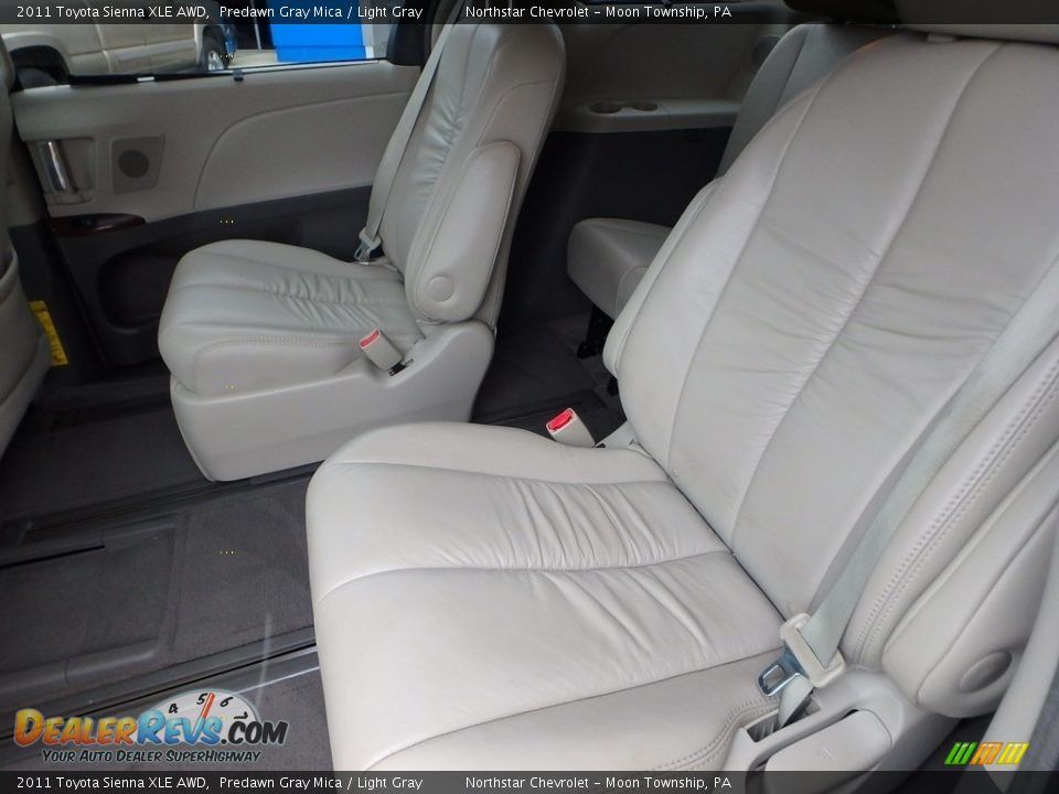 2011 Toyota Sienna XLE AWD Predawn Gray Mica / Light Gray Photo #21