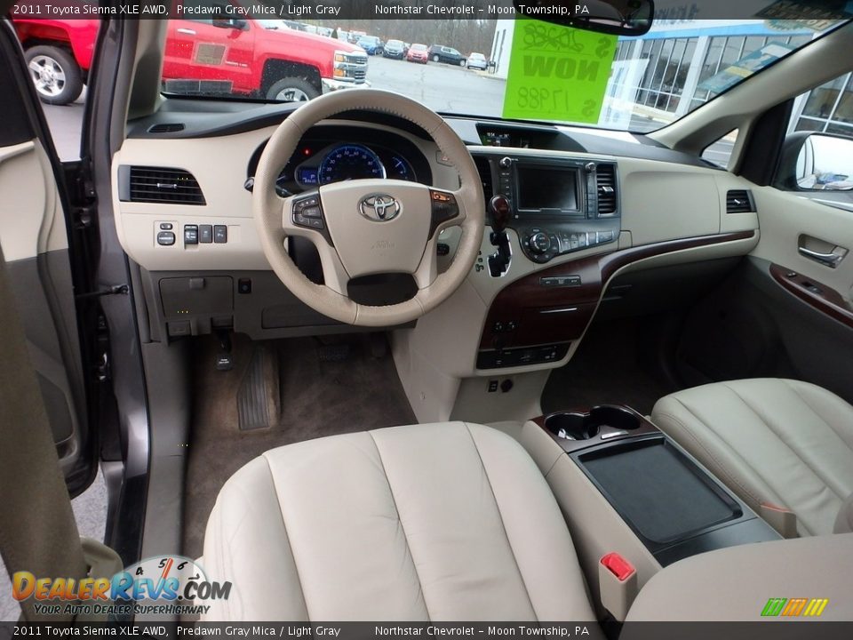 2011 Toyota Sienna XLE AWD Predawn Gray Mica / Light Gray Photo #22