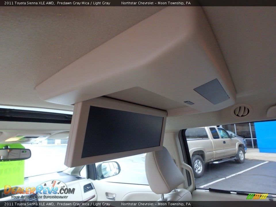 2011 Toyota Sienna XLE AWD Predawn Gray Mica / Light Gray Photo #23