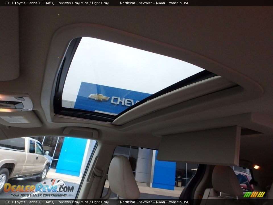 2011 Toyota Sienna XLE AWD Predawn Gray Mica / Light Gray Photo #26
