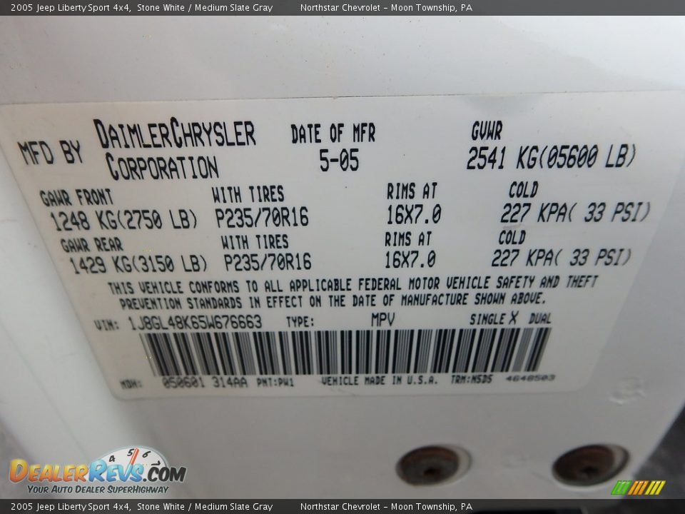 2005 Jeep Liberty Sport 4x4 Stone White / Medium Slate Gray Photo #14