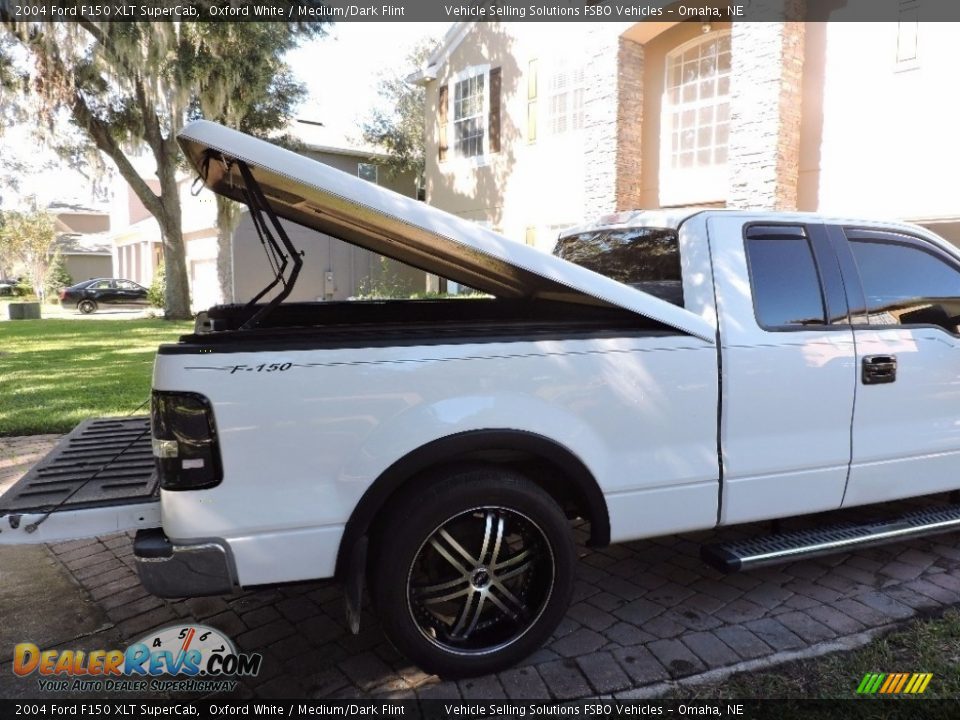 2004 Ford F150 XLT SuperCab Oxford White / Medium/Dark Flint Photo #15