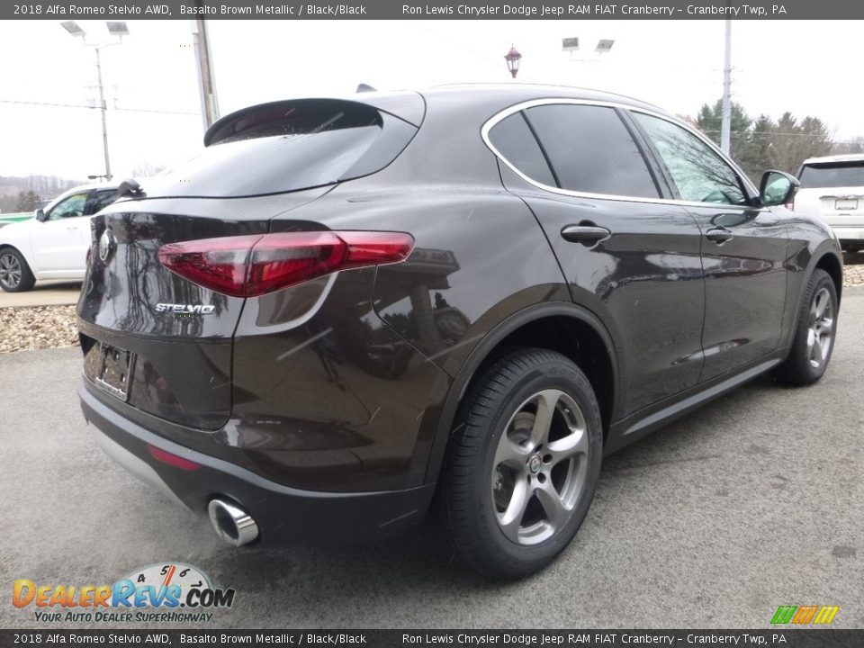 2018 Alfa Romeo Stelvio AWD Basalto Brown Metallic / Black/Black Photo #8