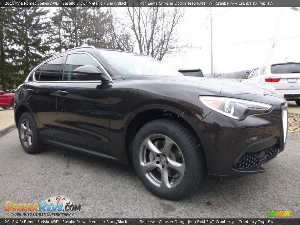 2018 Alfa Romeo Stelvio AWD Basalto Brown Metallic / Black/Black Photo #11