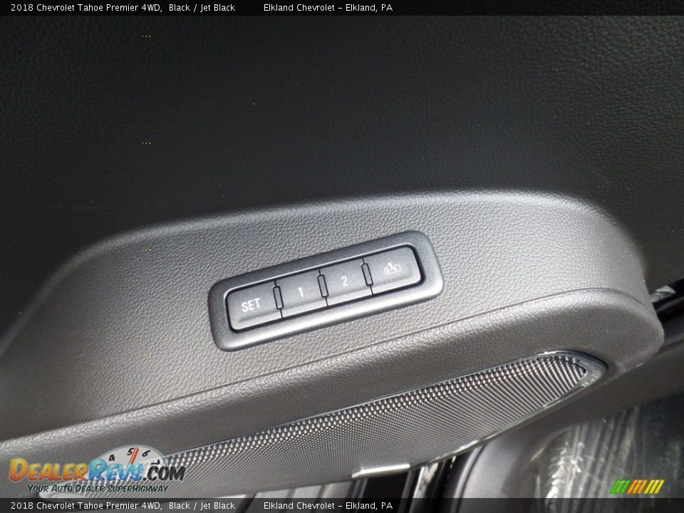 Controls of 2018 Chevrolet Tahoe Premier 4WD Photo #11