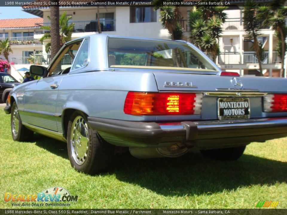 1988 Mercedes-Benz SL Class 560 SL Roadster Diamond Blue Metallic / Parchment Photo #10