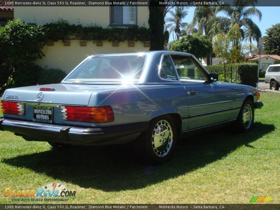 1988 Mercedes-Benz SL Class 560 SL Roadster Diamond Blue Metallic / Parchment Photo #11