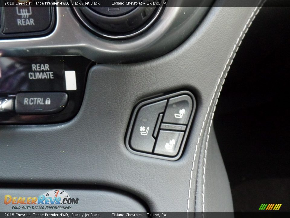 Controls of 2018 Chevrolet Tahoe Premier 4WD Photo #34