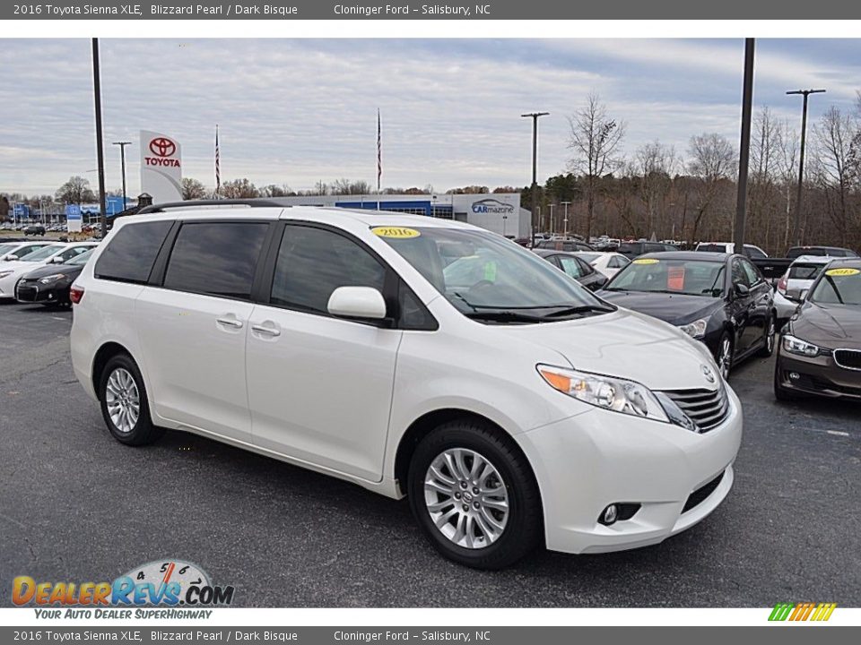 2016 Toyota Sienna XLE Blizzard Pearl / Dark Bisque Photo #1