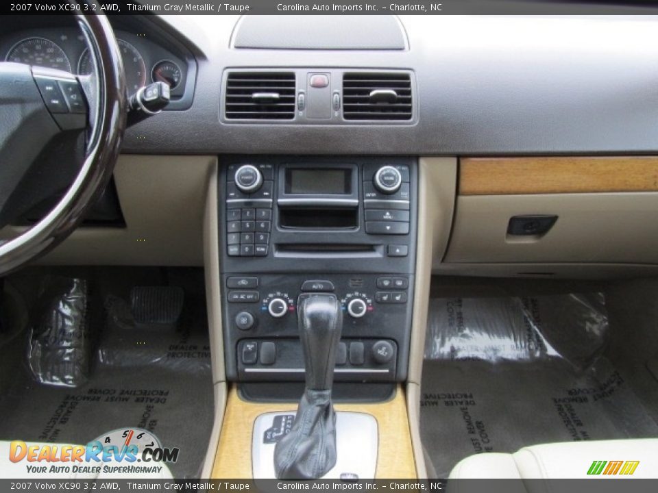 2007 Volvo XC90 3.2 AWD Titanium Gray Metallic / Taupe Photo #15
