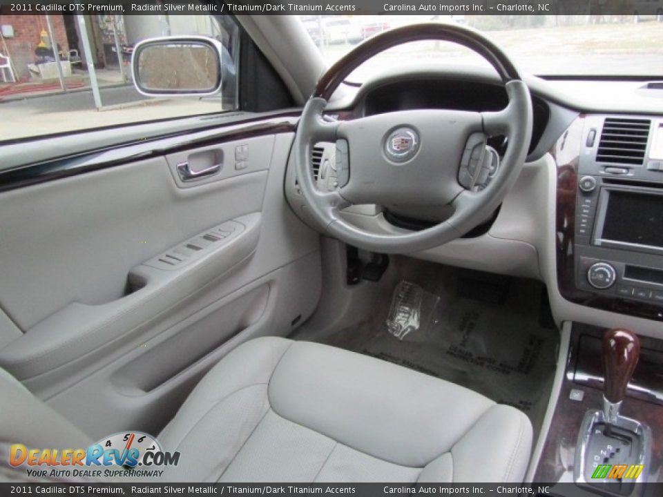 2011 Cadillac DTS Premium Radiant Silver Metallic / Titanium/Dark Titanium Accents Photo #12