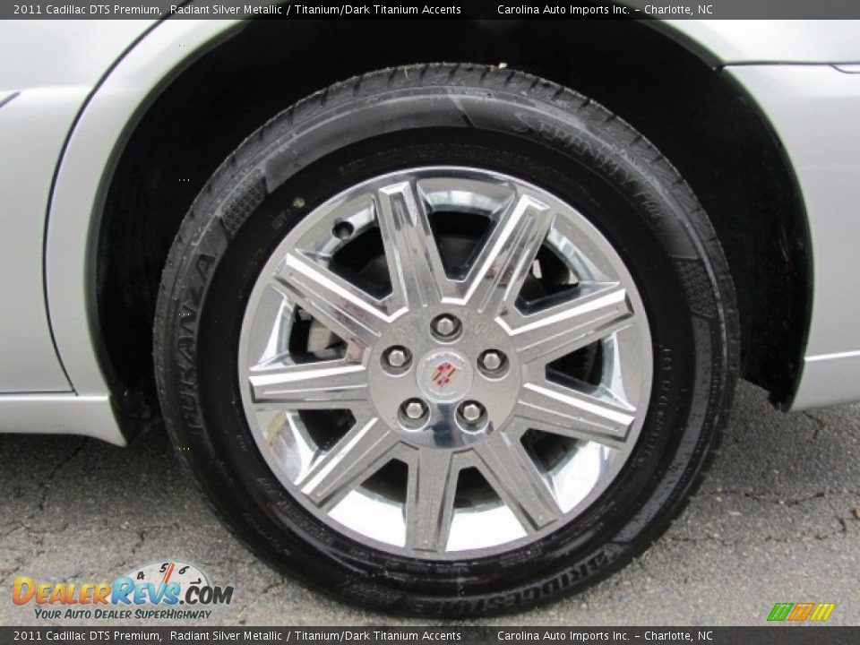 2011 Cadillac DTS Premium Radiant Silver Metallic / Titanium/Dark Titanium Accents Photo #26