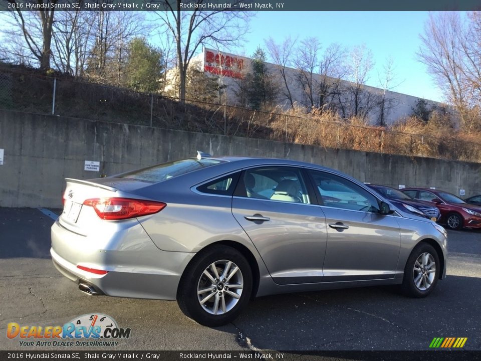 2016 Hyundai Sonata SE Shale Gray Metallic / Gray Photo #4