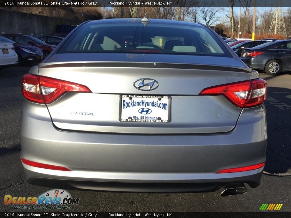 2016 Hyundai Sonata SE Shale Gray Metallic / Gray Photo #5