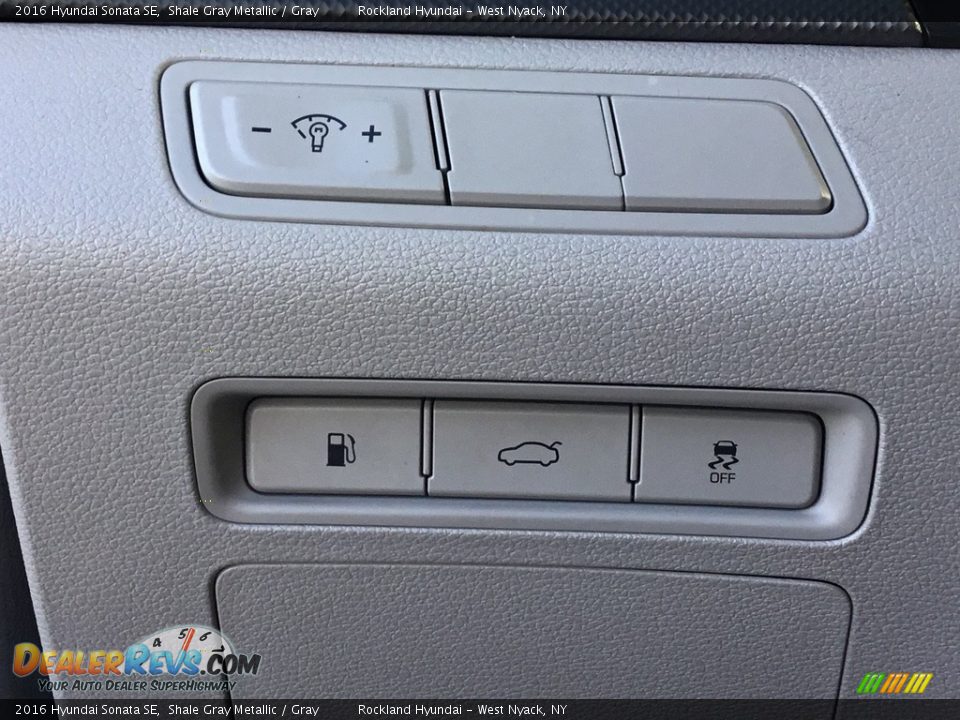 2016 Hyundai Sonata SE Shale Gray Metallic / Gray Photo #11