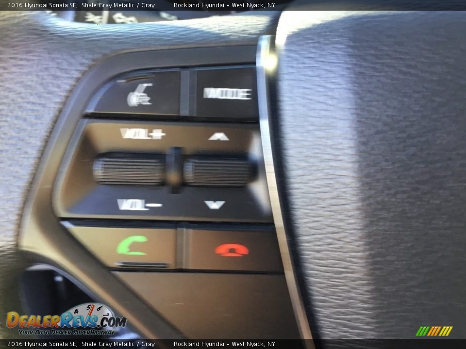 2016 Hyundai Sonata SE Shale Gray Metallic / Gray Photo #18