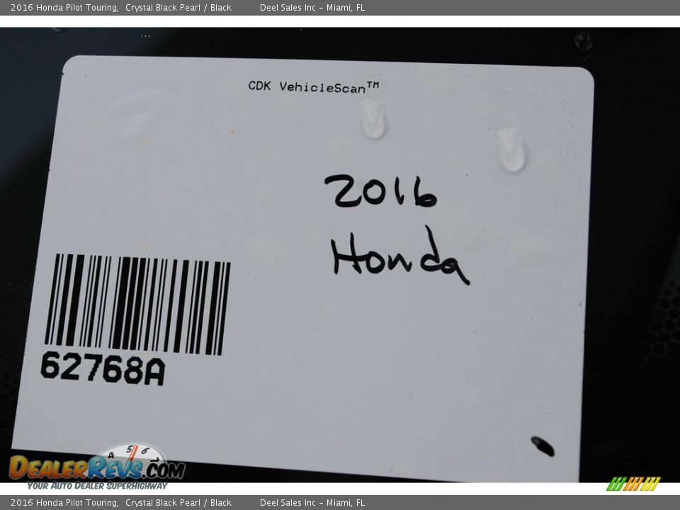 2016 Honda Pilot Touring Crystal Black Pearl / Black Photo #20