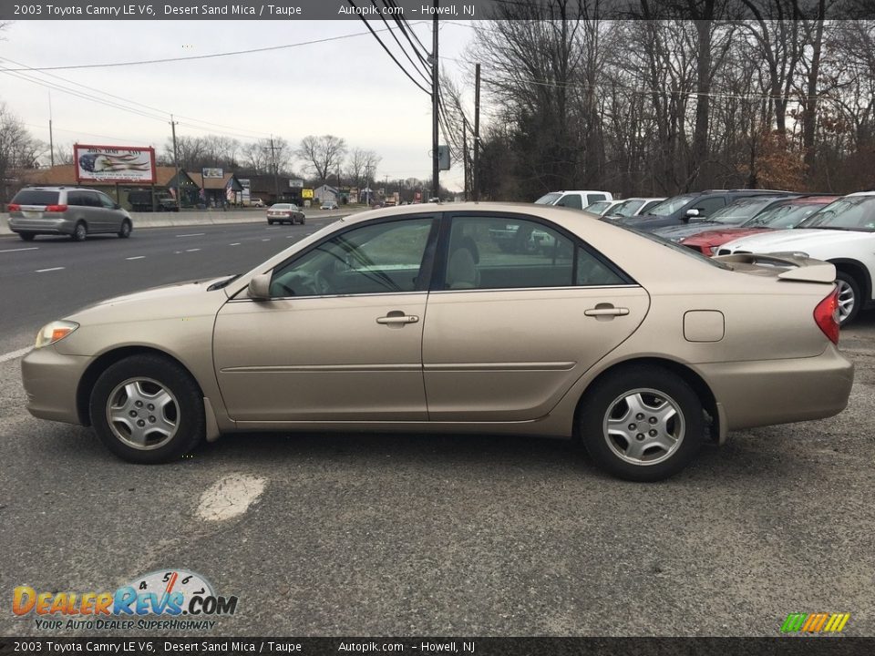 2003 Toyota Camry LE V6 Desert Sand Mica / Taupe Photo #2