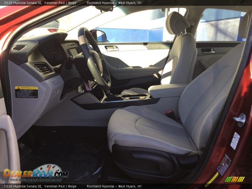 2016 Hyundai Sonata SE Venetian Red / Beige Photo #10