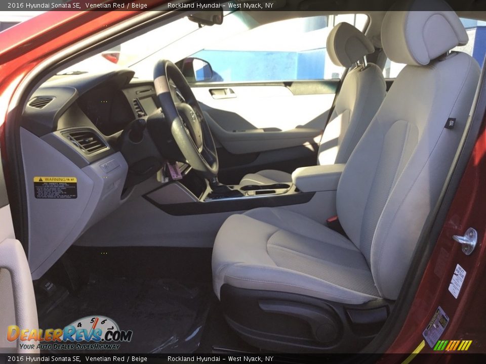 2016 Hyundai Sonata SE Venetian Red / Beige Photo #11