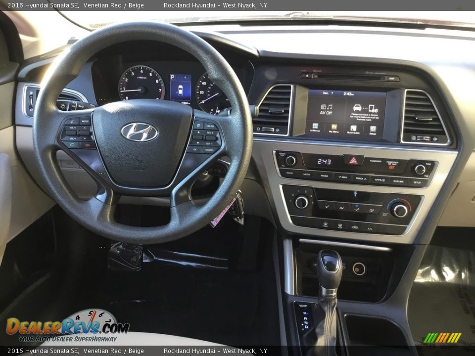 2016 Hyundai Sonata SE Venetian Red / Beige Photo #14