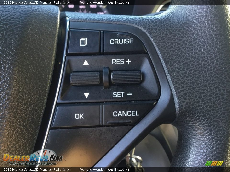 2016 Hyundai Sonata SE Venetian Red / Beige Photo #19