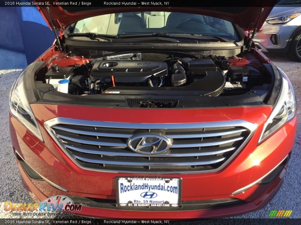 2016 Hyundai Sonata SE Venetian Red / Beige Photo #29