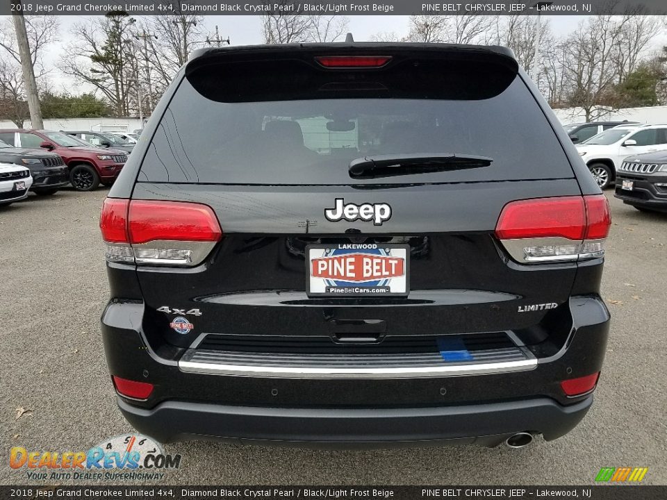 2018 Jeep Grand Cherokee Limited 4x4 Diamond Black Crystal Pearl / Black/Light Frost Beige Photo #5