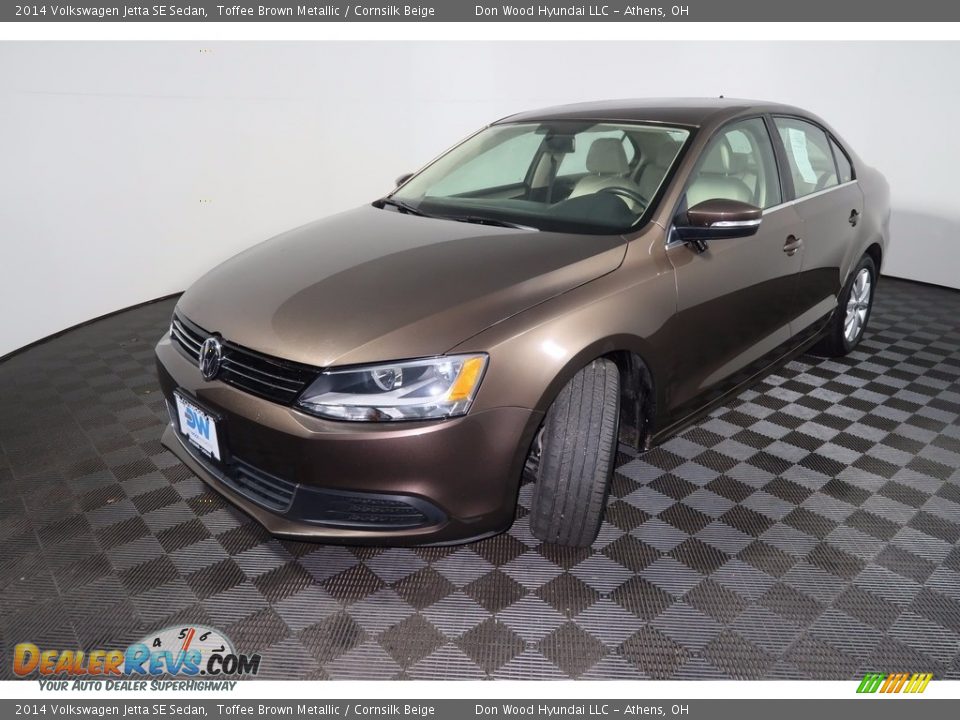 2014 Volkswagen Jetta SE Sedan Toffee Brown Metallic / Cornsilk Beige Photo #6