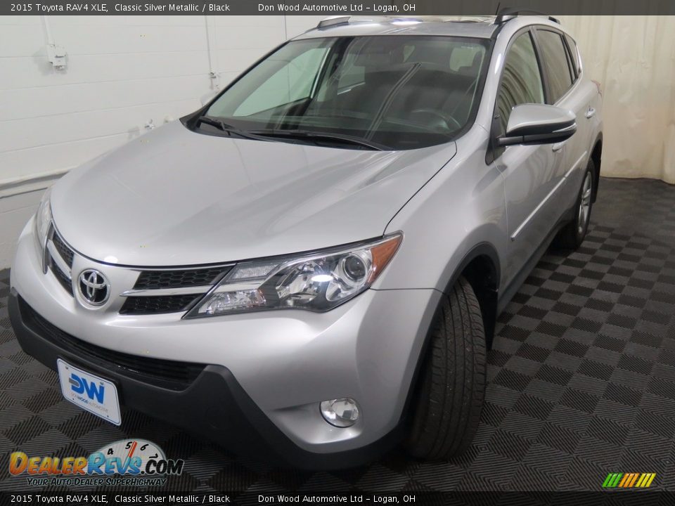 2015 Toyota RAV4 XLE Classic Silver Metallic / Black Photo #5