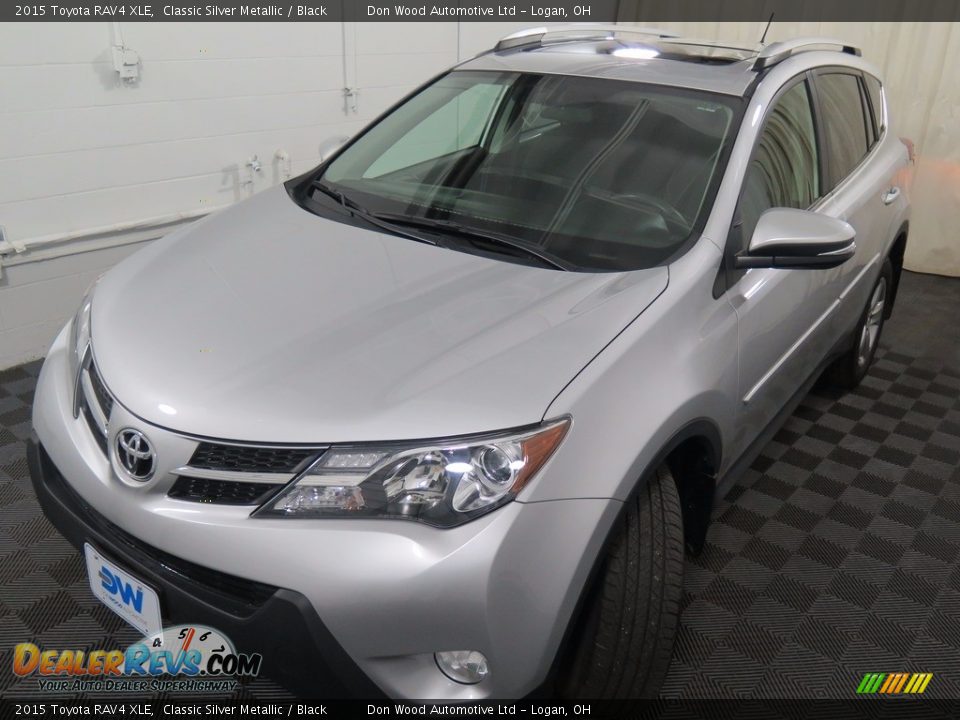 2015 Toyota RAV4 XLE Classic Silver Metallic / Black Photo #6