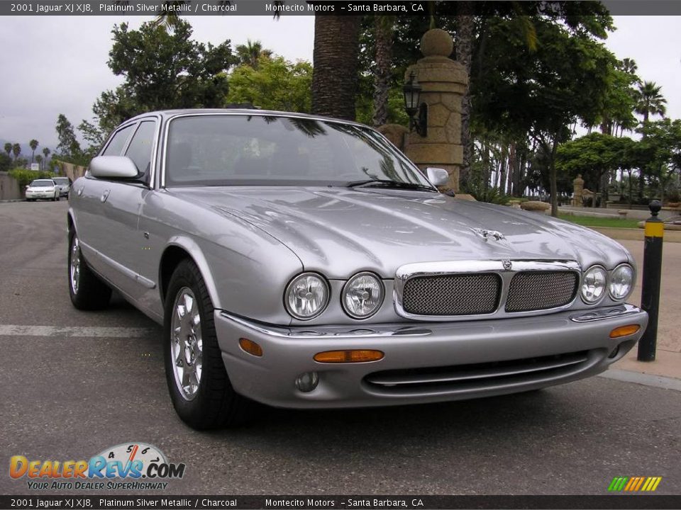 2001 Jaguar XJ XJ8 Platinum Silver Metallic / Charcoal Photo #4