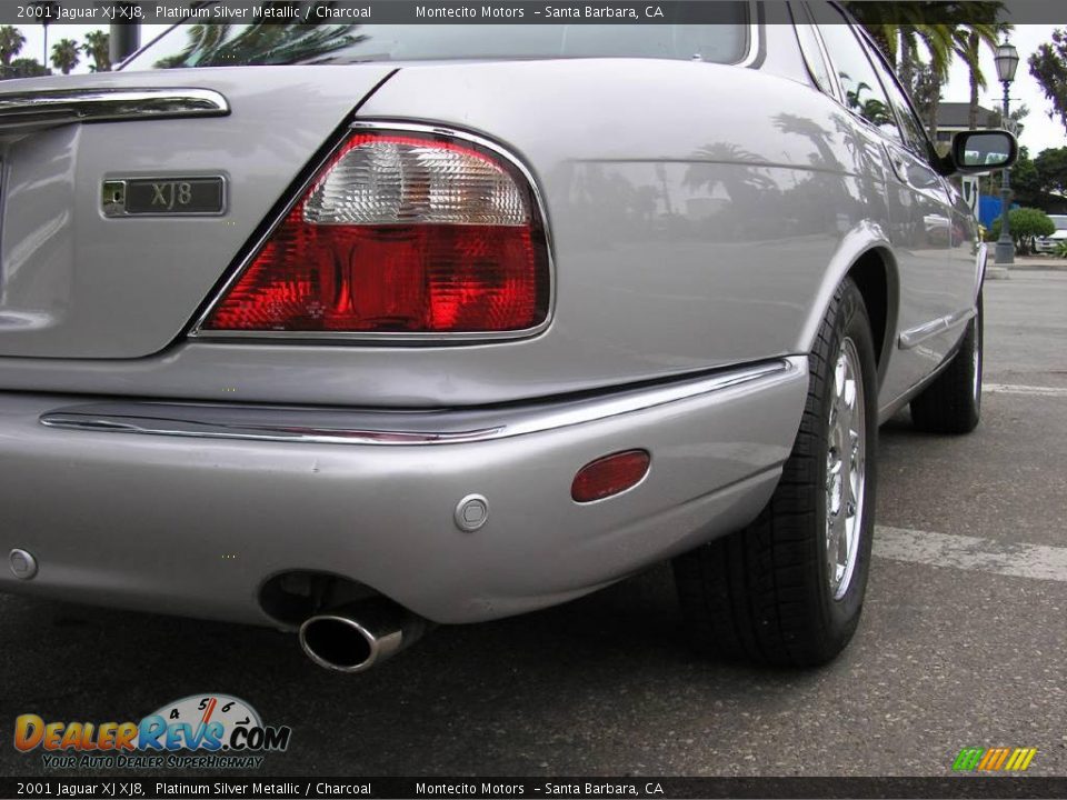 2001 Jaguar XJ XJ8 Platinum Silver Metallic / Charcoal Photo #8