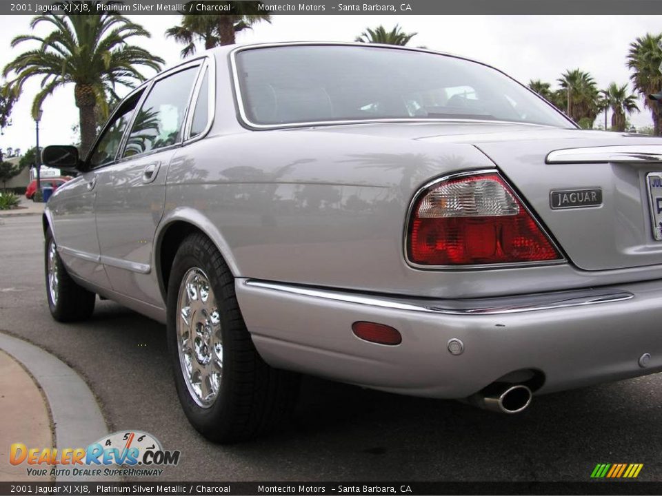 2001 Jaguar XJ XJ8 Platinum Silver Metallic / Charcoal Photo #9