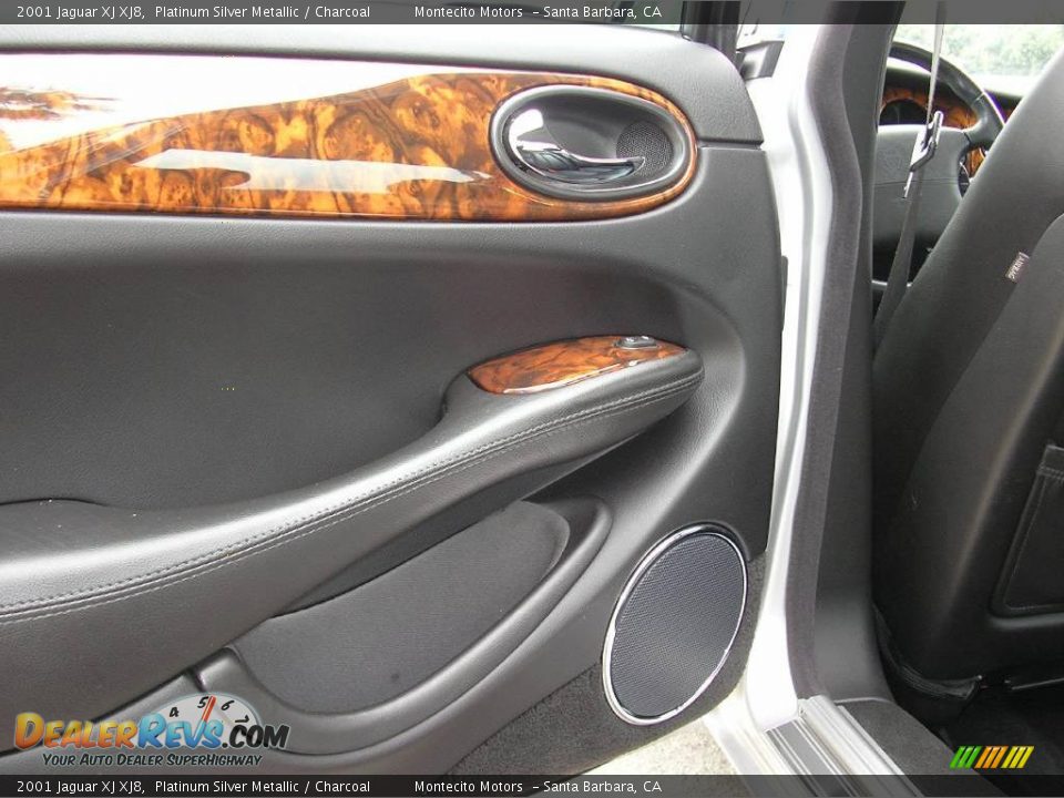 2001 Jaguar XJ XJ8 Platinum Silver Metallic / Charcoal Photo #16