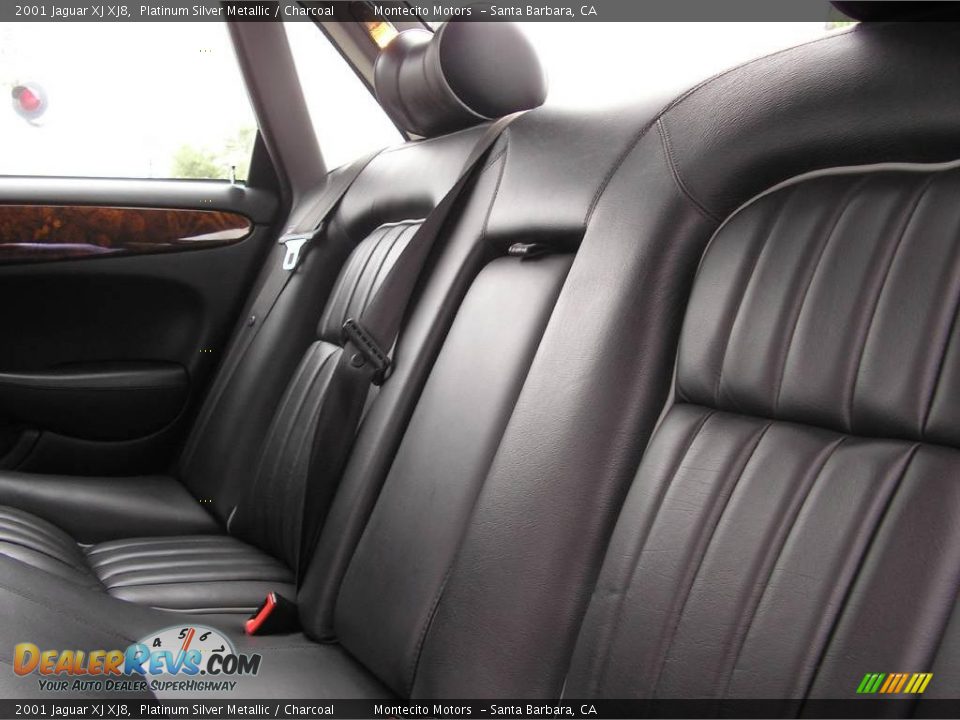 2001 Jaguar XJ XJ8 Platinum Silver Metallic / Charcoal Photo #17