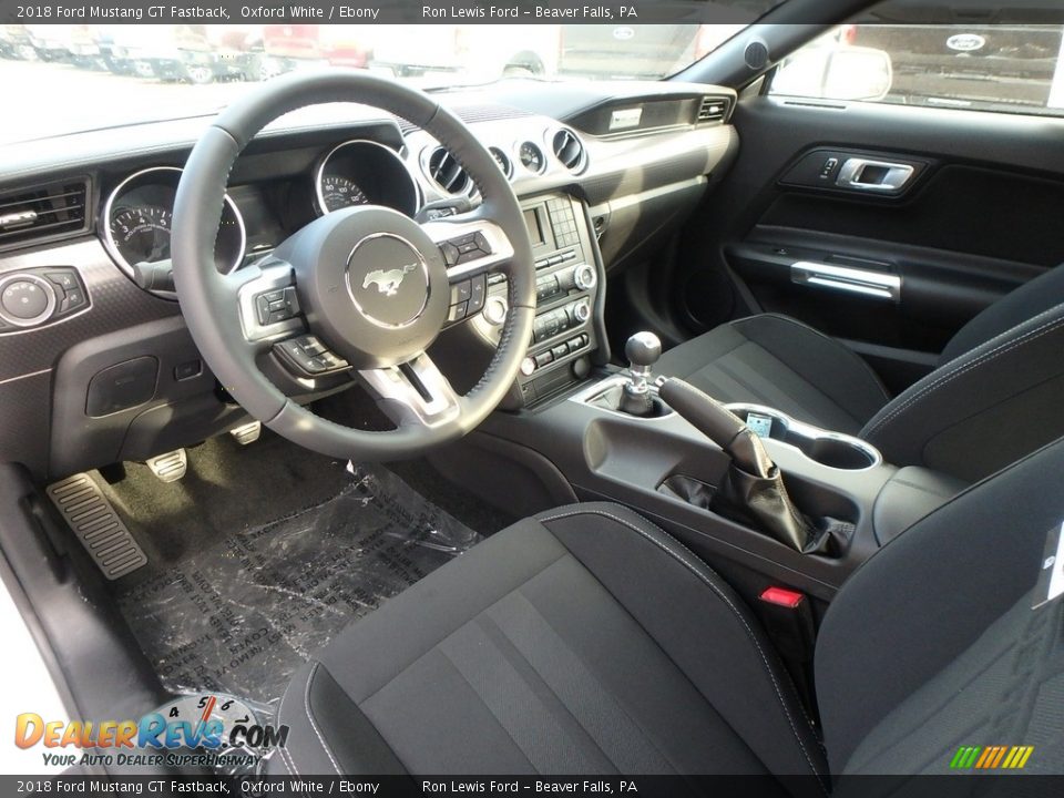 Ebony Interior - 2018 Ford Mustang GT Fastback Photo #13