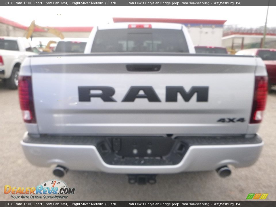 2018 Ram 1500 Sport Crew Cab 4x4 Bright Silver Metallic / Black Photo #5